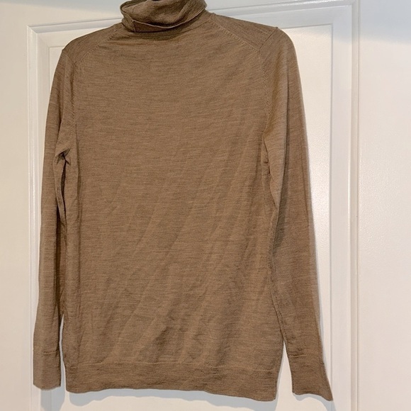 Banana Republic Brown Turtleneck Sweater Classic Knit size small merino wool - Picture 4 of 5